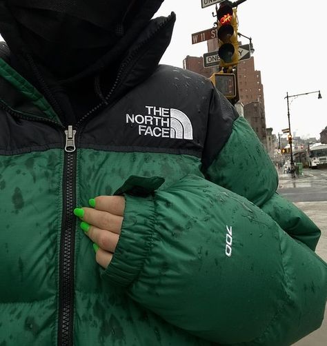 Green Puffer Jacket, Green Puffer, Jacket Collection, Nice Clothes, Fire Fits, Winter Fits, Cool Fits, Looks Style, North Face Jacket