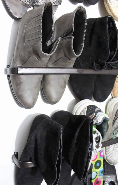 Small Closet Shoe Storage, Shoe Storage Small Closet, Shoe Storage Hack, Small Closet Organization Ideas, Small Closet Hacks, Shoe Storage Hacks, Craft Closet Organization, Shoe Storage Small Space, Closet Shoe