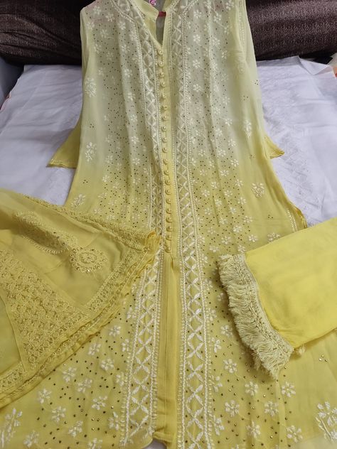 Yellow Bollywood Dupatta With Chikankari Embroidery, Yellow Georgette Dupatta With Chikankari Embroidery, Yellow Cambric Dupatta With Chikankari Embroidery, Yellow Chikankari Embroidered Unstitched Cambric Suit, Yellow Lucknowi Kurta, Chikankari Suits, Free Size, Lace Top, Wedding Dresses Lace