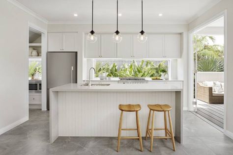 Hampton Style Kitchen, Hamptons Kitchen, Hamptons Style Homes, Storey Homes, Hamptons House, Hamptons Style, Australian Homes, Style Kitchen, Kitchen Styling