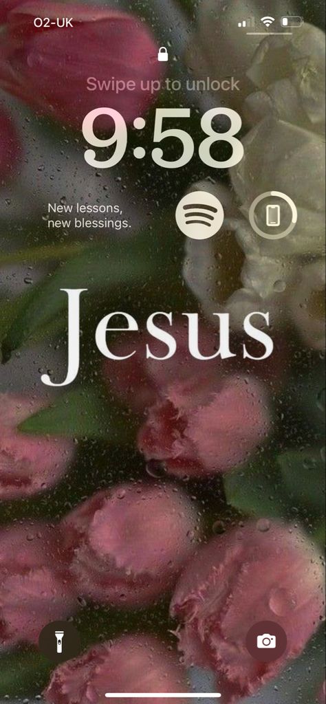 #aesthetic #christianinspiration #christianity #lockscreen Jesus Lockscreen Aesthetic, Jesus Lockscreen, Lockscreen Aesthetic, Christian Inspiration, Jesus