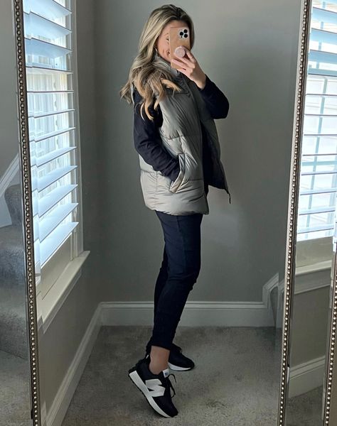 Puffer Vest And Sneakers Outfit, Gray Puffer Vest Outfit, Sweatsuit With Puffer Vest, Puffer Vest And Joggers Outfit, Sweatshirt With Puffer Vest, Puffer Vest Travel Outfit, Navy Blue Puffer Vest Outfit, Green Puffer Vest Outfit, Navy Blue Leggings Outfit