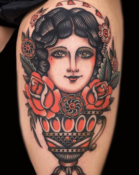 Italian Traditional Tattoo, Traditional Tattoo Woman Face, Reference Tattoo, Traditional Tattoo Woman, Bold Tattoo, Trad Tattoos, Tato Tradisional, Cobra Tattoo, Face Proportions