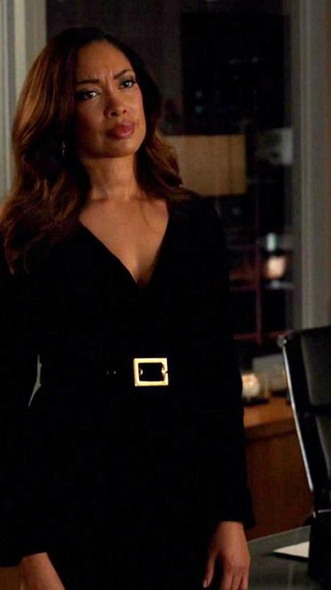 Gina Torres Hair, Jessica From Suits Outfits, Black Executive Women, Jessica Pearson Aesthetic, Jessica Pearson Outfits, Olivia Pope Outfits, Lawyer Aesthetic, My Love Life, Formal Smart Casual