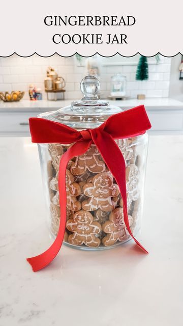 Kelsi Savage|| DIY + HOLIDAYS on Instagram: "I’ve never been more excited about a jar of cookies before!! 🎄⁣ ⁣ How cute are these gingerbreads?! I found these @walmart and they stack so nicely in this clear jar! I love decor that doubles as a snack too😍 Happy Friday!!⁣ .⁣ .⁣ .⁣ .⁣ #christmasdecor #christmascookies #christmascookie #christmasdecorations #christmasdecoration #diychristmasdecor #diychristmas #christmas" Christmas Cookie Storage, Christmas Cookie Jar Ideas, Christmas Cookie In A Jar, Christmas Cookie Jars Decoration, Glass Cookie Jar Ideas Decoration, Christmas Cookie Boxes Diy, Clear Cookie Jar Ideas, Jar Decorating Ideas Diy, Cookie Jar Ideas Decoration