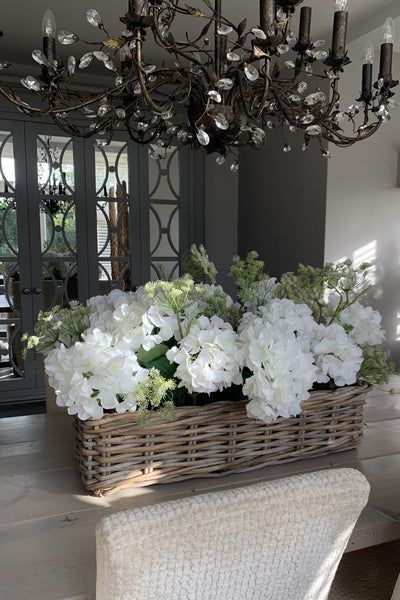 Hydrangea Display, Fake Flowers Arrangements, Hydrangea Flower Arrangements, Florist Studio, Basket Flower Arrangements, Fake Flower Arrangements, Fake Hydrangeas, Hydrangea Arrangements, White Hydrangeas