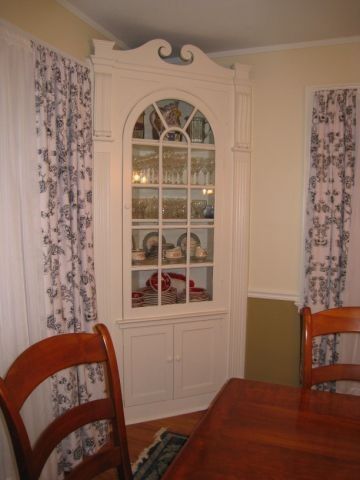 Corner Cabinet For Dining Room, Update Built In China Cabinet, Corner Built In Dining Room, Corner Cabinet Ideas Dining, Built In Corner China Cabinet, Built In Hutch Makeover, Corner China Cabinet Ideas, Built In Corner Cabinet Dining Room, Corner China Cabinet Display