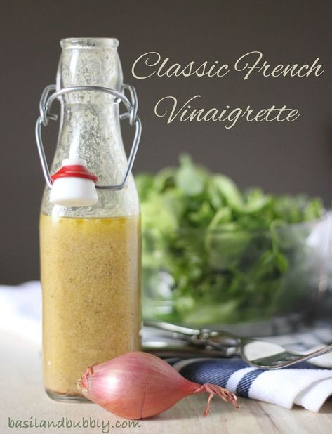 Easy, Quick and Classic French Vinaigrette Recipe to compliment the fanciest of salads or the most humble of lettuce. Vinegrette Salad, French Vinaigrette, Homemade Salad Dressing Healthy, Vinaigrette Recipe, Vinegar Uses, Vinaigrette Recipes, French Dishes, Homemade Salads, Homemade Salad Dressing