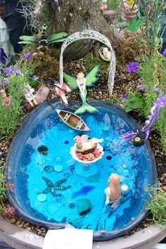 Water Fairy Garden. Mermaid Garden, Water Fairy, Fairy Garden Designs, Fairy Garden Crafts, Mermaid Fairy, Faeries Gardens, Mini Fairy Garden, Meteor Garden 2018, Magic Garden