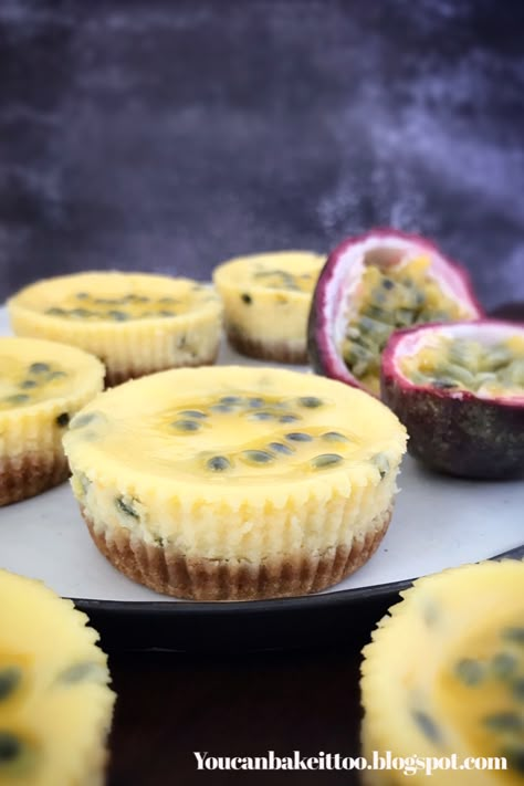 These Mini Passionfruit Cheesecakes are so easy and quick to make.  They have a lovely biscuit base with a delicious layer of cheesecake topped with some fresh passionfruit pulp.  They are great to make for parties or just because you love cheesecakes. #cheesecake  #cheesecakerecipes  #passionfruit  #recipe  #easyrecipe  #delicious  #baking Grenadilla Recipes, Lilikoi Cheesecake Recipes, Grenadella Recipes, Lilikoi Cupcakes, Granadilla Cheesecake, Cheesecake Slice, Passionfruit Cheesecake, Mini Cheesecakes Easy, Fruit Cheesecake