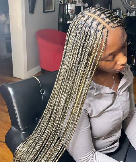 Knotless Braids Blonde, Xs Knotless, Xs Knotless Braids, Blonde Braiding Hair, Braids Blonde, Braiding Hairstyles, Goddess Braids Hairstyles, Hair Business, Braided Cornrow Hairstyles