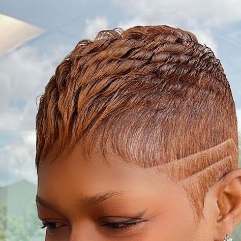 The Real Hair by Donetta on Instagram: "ShortAddictz Baby🤘🏾" Short Spiked Hair For Women, Wednesday Hair, Short Platinum Blonde Hair, Sleek Short Hair, Natural Hair Haircuts, Fantasia Barrino, Edgy Short Haircuts, Short Relaxed Hairstyles, Short Hair Designs