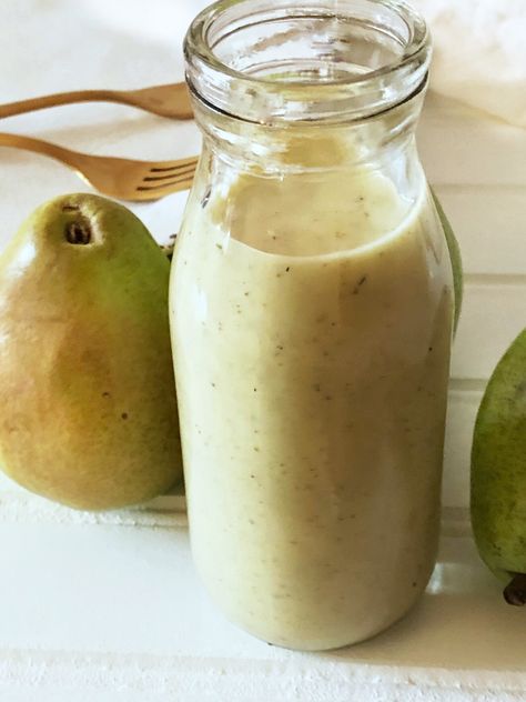 Creamy Pear Vinaigrette - In Fine Taste Pear Vinaigrette, Honey Mustard Vinaigrette, Honey Mustard Dressing, Pear Salad, Vinaigrette Recipes, Mustard Dressing, Vinaigrette Dressing, Best Food Ever, Toasted Almonds