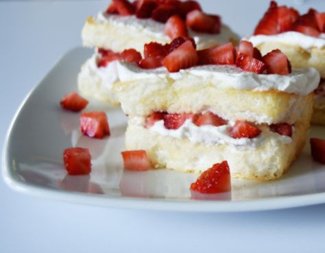 Strawberries on a Cloud Strawberries On A Cloud, Boozy Grapes, Banana Bundt Cake, Banana Bundt, Banana Dessert Recipes, Pancake Bites, Apple Pie Bites, Strawberry Season, Small Cakes