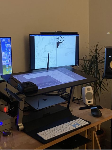 Drawing Tablet Desk Setup, Tablet Desk Setup, Artist Setup, Studio Seni, Art Setup, Dream Art Room, Artist Workspace, Cyberpunk Design, Workspace Desk