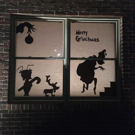 Christmas Window Clings - Etsy Christmas Window Silhouettes Diy, Window Christmas Art, Christmas Window Silhouettes, Christmas Window Display Home, Diy Christmas Window, Silhouette Diy, Christmas Window Display, Silhouette Christmas, Blue Anime