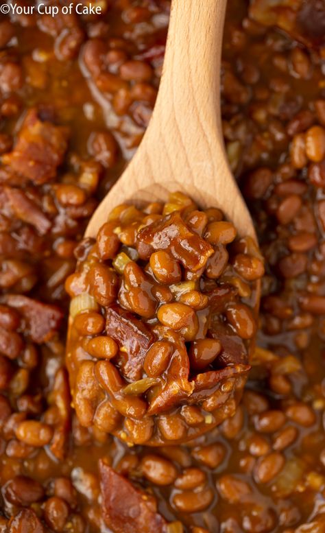 My husband is OBSESSED with these (and so am I). Easy Ultimate Baked Beans start with a can of Bush's Baked Beans. Best football food! How To Make Canned Baked Beans Better, Bush’s Baked Beans Doctored, Bake Beans, Canned Baked Beans, Best Baked Beans, Easy Baked Beans, Baked Beans With Bacon, Bbq Baked Beans, Baked Beans Recipe