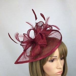 Burgundy Fascinator, Red Fascinator, Mini Hats, Wedding Fascinators, Head Gear, Dark Burgundy, Hens Night, Burgundy Wine, Wedding Outfits