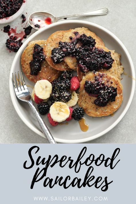 Blender Oatmeal Pancakes, Simple Healthy Pancake Recipe, Healthy American Pancakes, Vegan Blender Pancakes, Superfood Pancakes, Mini Pancakes Recipe, Basic Pancake Recipe, Sailor Bailey, Clean Eating Kids