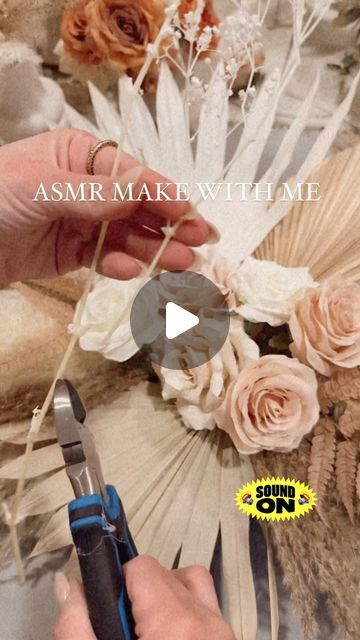 Pampas Outlet  𝐻𝒾 𝐼’𝓂 𝐼𝓇𝑒𝓃𝑒 || Pampas & dried flowers on Instagram: "Making this gorgeous arch piece with me 🤎 . . . . #asmr #asmrsounds #asmrcrunch #makewithme #howtomake #archflowers #archflorals #driedflowers #driedarrangement #weddingflowers #driedflorals #weddinginspiration #weddingflowersdecor #pampasgrass #pampasgrasswedding #bohodecor #bohowedding" How To Make Boho Floral Arrangement, How To Make A Pampas Grass Arch Arrangement, Diy Boho Dried Flower Arrangements, Diy Pampas Grass Wedding Bouquet, Pampas Grass Wall Arrangement Diy, Wedding Pampas Centerpieces, Diy Pampas Bouquet, Pampas Swag Diy, Diy Boho Wedding Arch