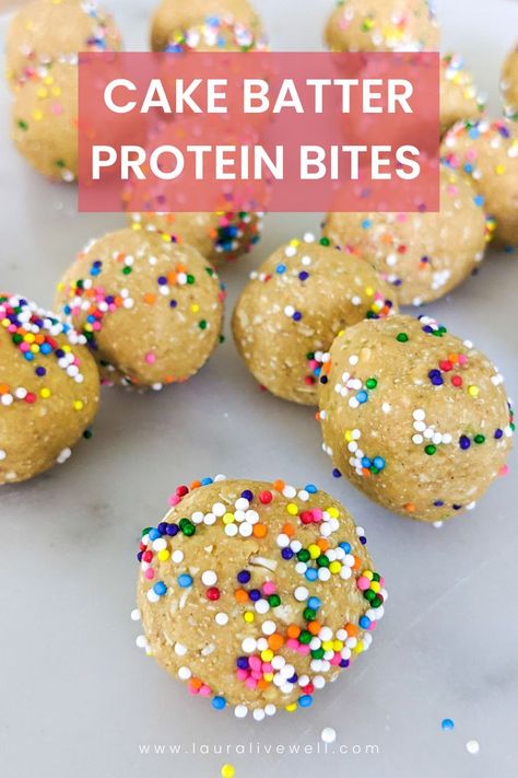 Cake Batter Protein Bites Funfetti Protein Balls, Protein Bakes, Muscle Meals, Protein Cakes, Cake Batter Protein, Protein Ideas, Simple Snacks, Protein Balls Recipes, Lunch Prep