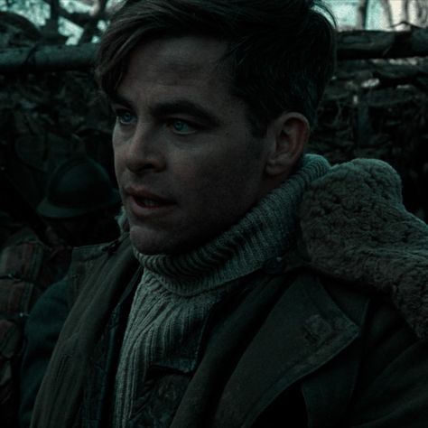 Dc Trinity, Steve Trevor, Film Icon, Dc Icons, Chris Pine, Men Fashion Casual Outfits, Men Fashion, Fashion Casual, Muse