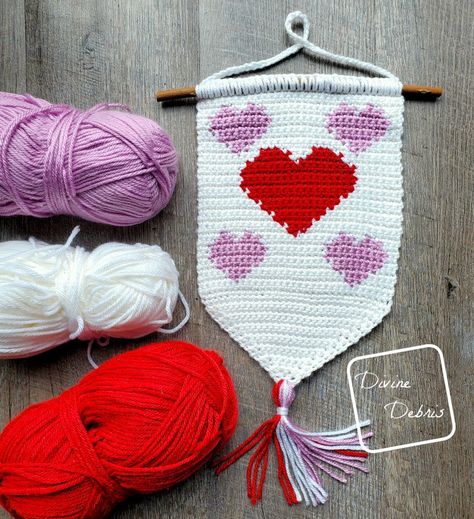 The Free Cute Hearts Wall Hanging Crochet Pattern by Divine Debris Crochet Wall Hanging Patterns, Wall Hanging Crochet, Crochet Wall Hanging, Hanging Crochet, Crochet Heart Pattern, Cute Hearts, Decor Crochet, Crochet Wall Hangings, Valentines Crochet