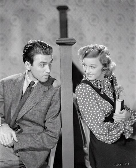 The Shop Around The Corner, Margaret Sullavan, Shop Around The Corner, Classic Holiday Movies, Jimmy Stewart, James Stewart, Holiday Movies, Black And White Movie, Ginger Rogers