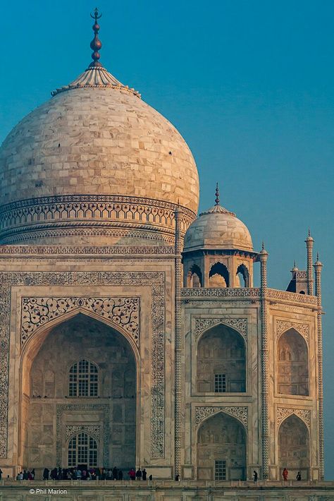 Delhi Architecture, Taj Mahal Drawing, 7 World Wonders, Tac Mahal, Haji Ali, India Taj Mahal, Apple Watch Custom Faces, Taj Mahal India, Mughal Architecture