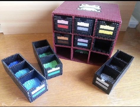 Homemade Dressers, Pixelated Art, Crafting Room, Perler Designs, Hama Mini, Hamma Beads Ideas, Melty Bead Patterns, Perler Ideas, Easy Perler Beads Ideas