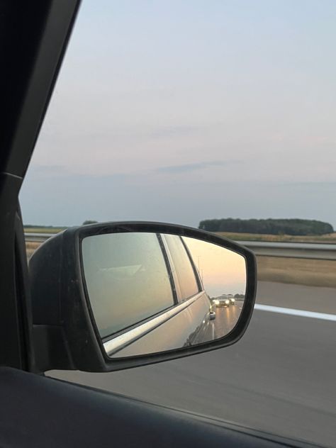 car / window / beautiful colors / aesthetic Car Window Aesthetic, Interesting Aesthetic, Colors Aesthetic, Night Drives, Late Night Drives, Picture Windows, Wallpaper Space, Summer Projects, Night Driving