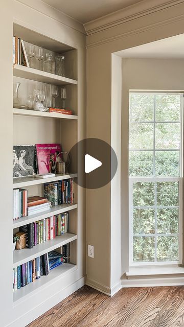 Kelsey Berry | Transitional DIY Home on Instagram: "READ THIS before you paint‼️

Color drenching is everywhere right now (and for good reason!). It’s a great way to add some extra interest to a room and a custom feel, especially in your builder grade home. 

Here are my THREE biggest tips to color drench like a pro:
1. Don’t use the same paint for the trim and the walls, you still want to use a dedicated trim paint on your woodwork
2. Try to pick a room with crown molding (or add it yourself) because this creates more dimension/texture and separates the wall from the ceiling
3. For an extra unique boost, use a different sheen on the trim! Here I used flat on the wall and ceiling and satin for the trim and I think it just looks beautiful!

✨ save this and share with a friend who should col