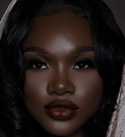 Venus Makeup, Ingenue Makeup, Dark Red Lip, 28th Birthday Ideas, Black Baddies, Homecoming Inspo, Wedding Lips, Preachers Wife, Romantic Essence