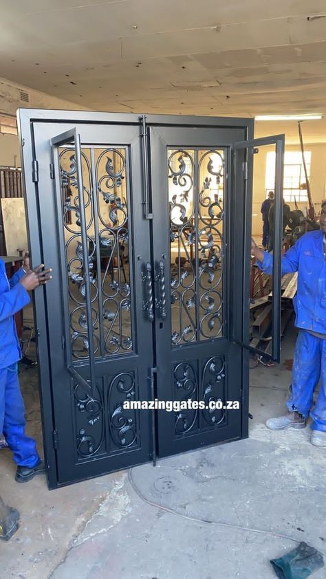 Main Gate Design | Front Gate Design| Main gate ideas | Gate decor 2023 Wrought Iron Doors Gate, Front Door Grill Design Modern, Main Door Iron Grill Design, Metallic Doors Design, Front Door Grill Designs, Steel Doors Design, Amazing Front Doors, Grill Gate Design Entrance Iron Doors, Security Gates Front Door