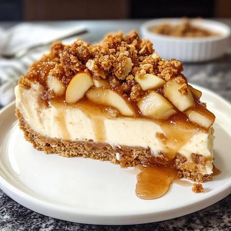 Apple Crisp Cheesecake Recipe - Apple Crumble Cheesecake, Crumble Cheesecake, Oat Crumble Topping, Apple Crisp Cheesecake, Oat Crumble, Fall Dessert, Crumble Topping, Apple Crumble, Creamy Cheesecake