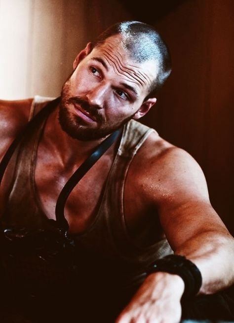 Daniel Cudmore / The Baytown Outlaws. Yummmm Baytown Outlaws, Daniel Cudmore, Mega Men, See Movie, Tv Actors, Tv Characters, Movie Characters, Celebrity Pictures, Pretty Face