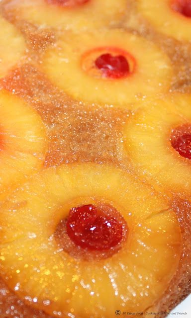 Pineapple Upside Down Cake Recipe From Scratch Homemade, Madolyn Smith, Pineapple Upside Down Cake From Scratch, Pineapple Upside Cake, Pineapple Upside Down Cake Recipe, Pineapple Cakes, Skillet Desserts, Upside Down Cake Recipe, Zucchini Banana