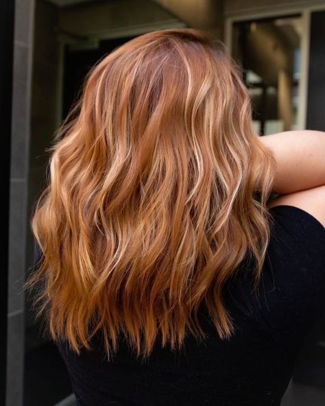 Copper Blonde Hair, Red Blonde Hair, Strawberry Blonde Hair Color, Red Hair Inspo, Ginger Hair Color, Spring Hair Color, Hair Color Auburn, Strawberry Blonde Hair, Hair Inspiration Color