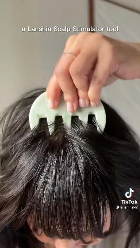 How To Massage Your Head, Gua Sha Scalp Massage, Organic Modern Fashion, Scalp Gua Sha, Layers On Short Hair, Head Massage Techniques, Sagging Face, Facial Massage Techniques, Selfcare Tips