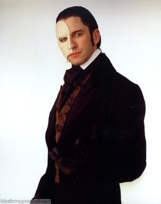 Gerard Butler as Phantom of the Opera. Such a versatile actor! Opera Ghost, Gaston Leroux, Music Of The Night, A Night At The Opera, The Phantom Of The Opera, The Rocky Horror Picture Show, Gerard Butler, The Phantom, Broadway Musicals