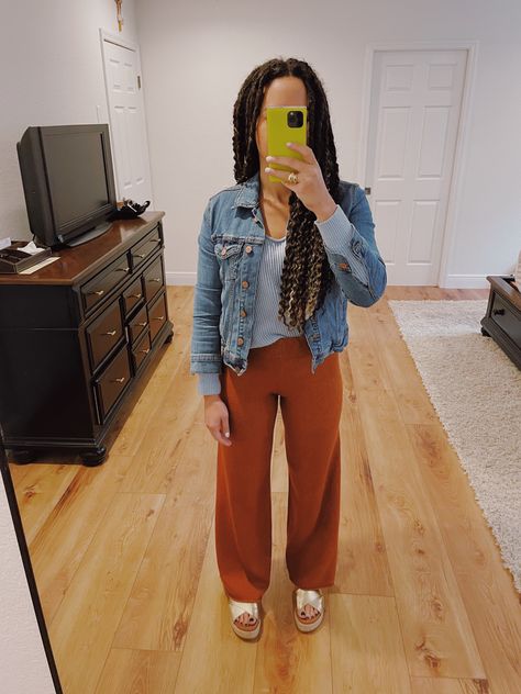 Cold weather outfit. Jean jacket outfits. Sweater pants outfits. Orange pants outfit. Gold shoes outfit. Follow @half_fash Gold Shoes Outfit, Orange Pants Outfit, Outfit Jean, Cold Weather Outfit, Jean Jacket Outfits, Orange Pants, Shoes Outfit, Pants Outfits, Gold Shoes