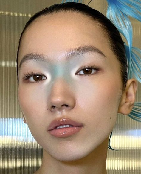 ২ on X: "blue undereye makeup look🎐🫧🦋 https://t.co/VcWcl2canR" / X Blue Undereye Makeup, Blue Undereye, Futuristic Makeup, Alien Makeup, Under Eye Makeup, Swag Makeup, Runway Makeup, Cool Makeup Looks, Ethereal Makeup