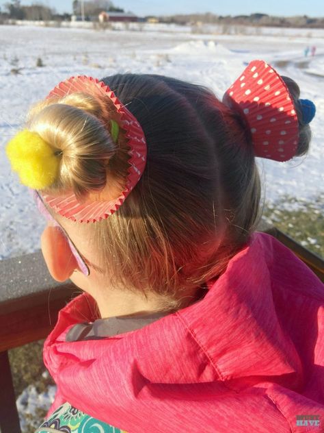 Cupcake Hair Buns, Easy Crazy Hairstyles, Cupcake Hair, Crazy Hair Day Ideas, Easy Hairstyles For Kids, Wacky Hair Days, Going Out Hairstyles, Wacky Hair, Hair Buns