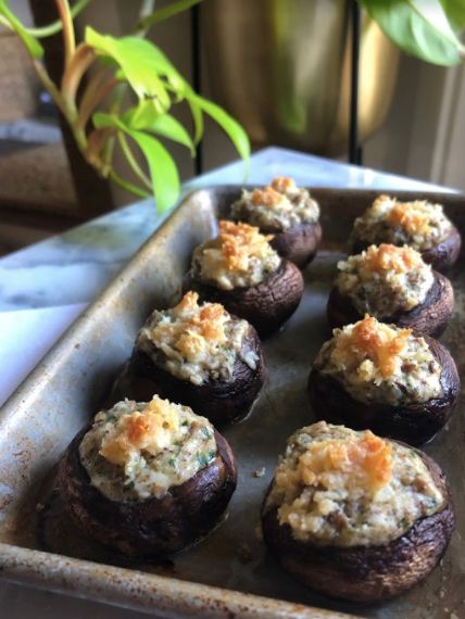 Tomme de Chèvre Stuffed Mushrooms aka “Lightning-y Mushrooms” - Quip Mushrooms Thanksgiving, Sausage Stuffed Mushrooms Easy, Dairy Free Thanksgiving Recipes, Dairy Free Thanksgiving, Dairy Free Appetizers, Paleo Thanksgiving, Paleo Appetizers, Sausage Stuffed Mushrooms, Thanksgiving Appetizer