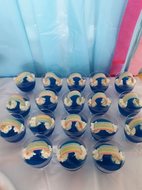 rainbow jelly cups- easy and quick using piped icing and rainbow sour straps Jelly Cup Ideas, Care Bear Food Ideas, Care Bears Food Ideas, Care Bear Party Treats, Care Bears Treat Table, Rainbow Jelly Cups, Barney Party, Rainbow Jelly, Care Bears Birthday Party