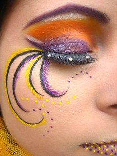 Pajaros Carnaval Make-up, Lash Art, Bird Makeup, Circus Makeup, Fashion Show Makeup, Show Makeup, Theatre Makeup, Painting Kids, Bird Girl