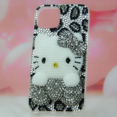 Jewelled For Iphone 14 13 Pro Max Iphone Xs Iphone Case 8 Plus Rhinestone 7 Cartoon Hello Kitty 11 Protective Case 15 Female 12 Bedazzling Ideas, Bling Phone Cases Diy, Bedazzled Phone Case, Accessories Hello Kitty, Year Aesthetic, Cute Ipod Cases, Hello Kitty Phone, Cartoon Hello Kitty, Hello Kitty Phone Case