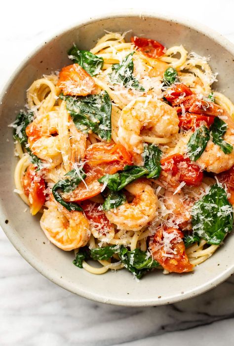 This tomato spinach shrimp pasta recipe is healthy, super easy to make, and incredibly flavorful! Ready in under 30 minutes. Shrimp Spinach Pasta, Shrimp Spinach, Tomato Spinach, Shrimp Pasta Recipes, Spinach Pasta, Shrimp Pasta, Pasta Recipe, Dining Experiences, Pasta Recipes