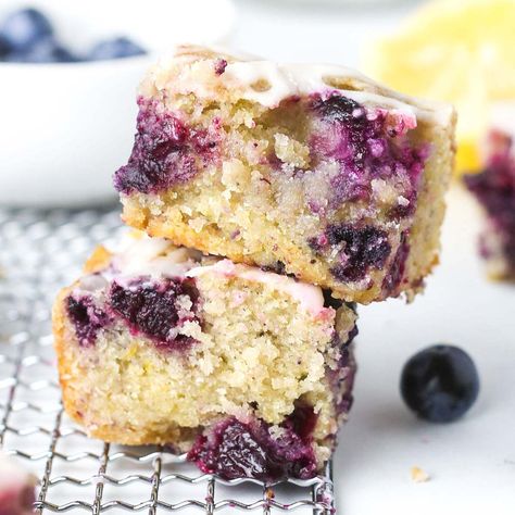 Dairy Free Lemon Bars, Blueberry Blondies, Lemon Blueberry Bars, Moist Blueberry Cake, Posni Kolači, Moist Vanilla Cake, Lemon Icing, Dessert Recipies, Peanut Butter Blossoms