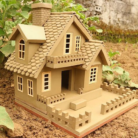 Miniature clay house Miniature Clay Houses, Mini Clay House, Maket House, Model Houses Miniatures, Clay House Ideas, Miniature Houses Diy, Carton House, Diy Miniature House, Popsicle Stick Houses